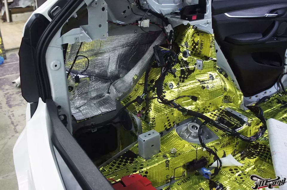 BMW X5 (F15). Шумоизоляция салона. Класс люкс